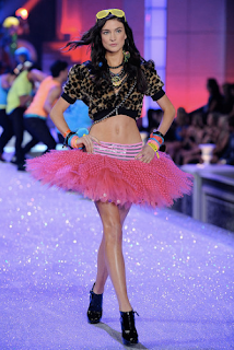 Fashion_Show3_Victorias_Secret_2011
